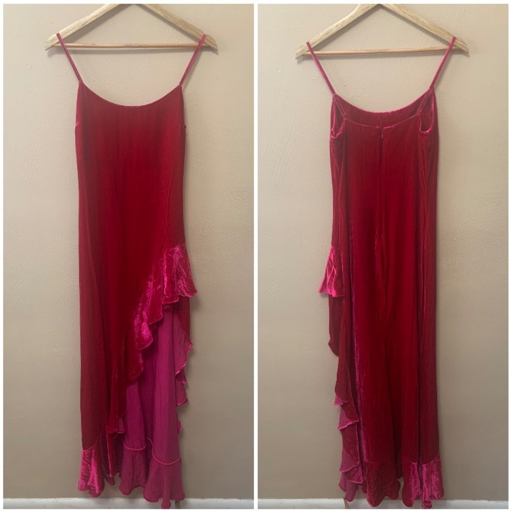 Reformation Winola Dress in Rhubarb Velvet Size XS NWT New - Picture 4 of 13